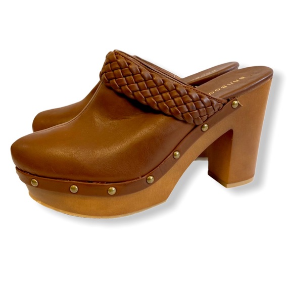 BAMBOO Shoes - Bamboo Block Heel Mules size 9